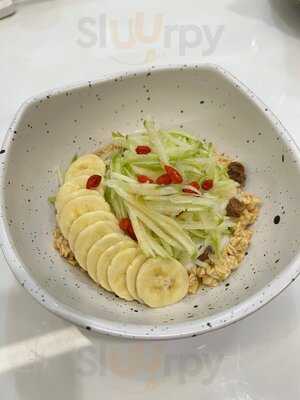 White Dragon Cafe And Bistro