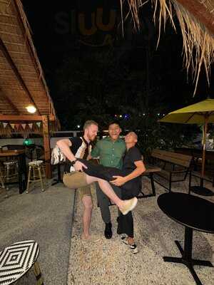 Calm Bangkok - Grill, Garden & Guinguette