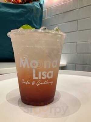 Moonalisa Cafe