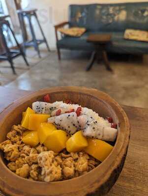 Sokozy Café & Bowls Asok