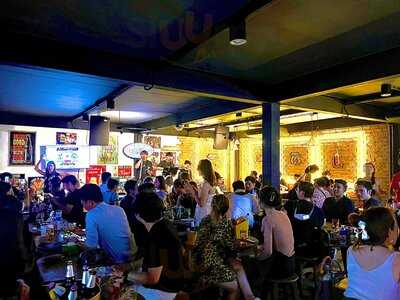 Vanguard Bar And Cocktail