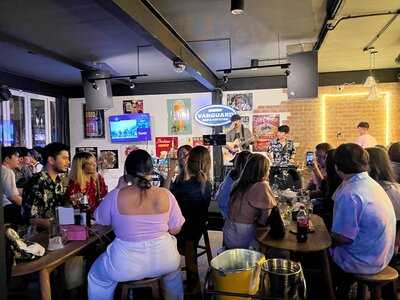 Vanguard Bar And Cocktail