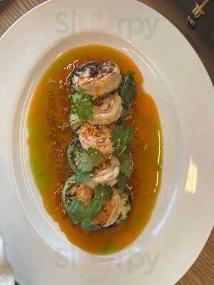 Emotion Modern Food & Drinks