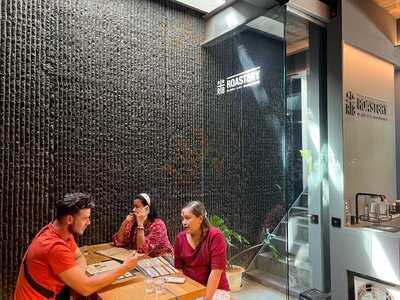 Roast8ry Flagship Store