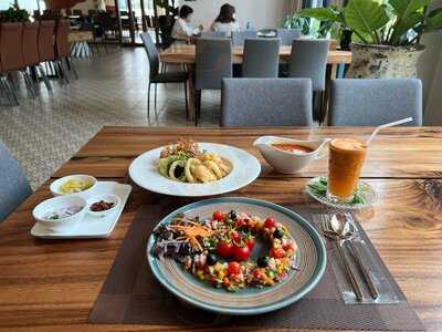 H365 Coffee & Bistro