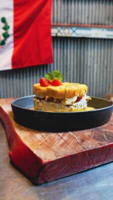 Buenazo By Na Projects