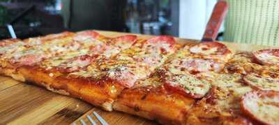 Dank Pizza & Cannabis Cafe