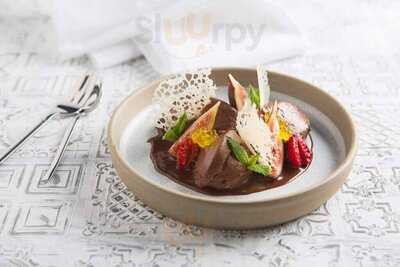 Japan-ish Bar & Restaurant