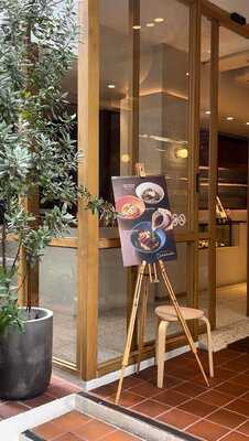 Nico Nico - Café & Brunch Place