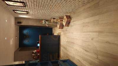 Qrumb Vegan Restaurant And Cafe