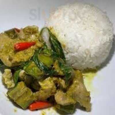 Madame Cat Veggie Café