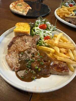 Ae&ek Steak