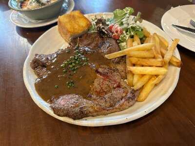 Ae&ek Steak
