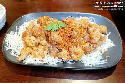 Lok Toi Hotpot And Gallery