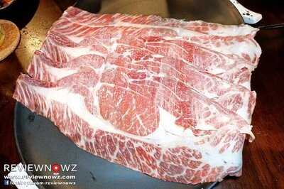 Lok Toi Hotpot And Gallery