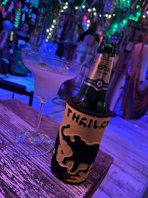 Camelrock Bar - Phi Phi Island