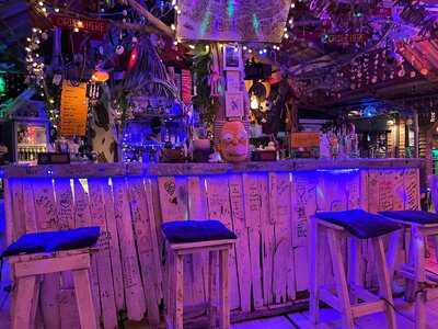 Camelrock Bar - Phi Phi Island