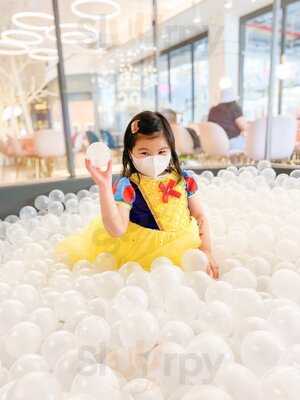 Lilliput Kids Cafe & Restaurant