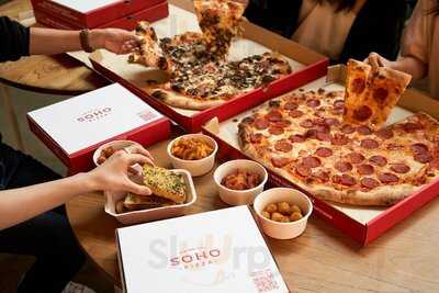 Soho Pizza The Commons Saladaeng
