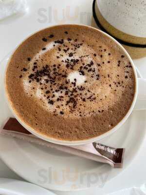 Jolly Café - Breakfast & Coffee