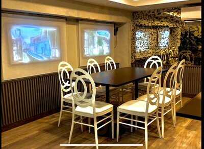 Theo Cafe And Restaurant Bangkok