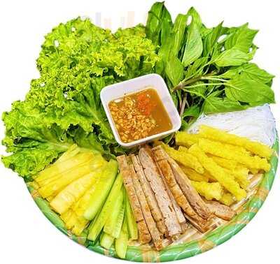 Hero Bánh Mì & Phở - Ari