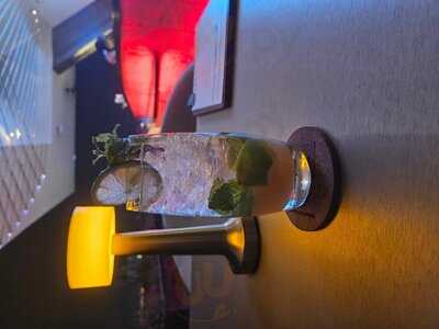 Luz Bangkok Tapas Bar