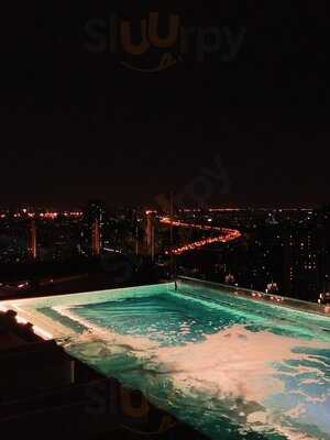 Luz Bangkok Tapas Bar