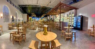 ดิเอิร์น คาเฟ่ & บาร์ ภูเก็ต