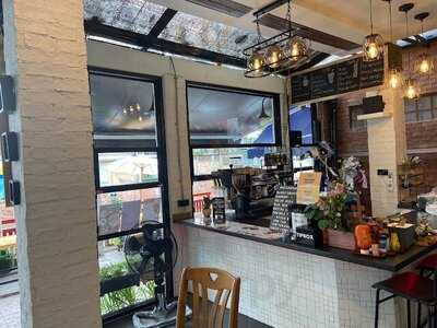 Richdee’s Eatery And Cafe