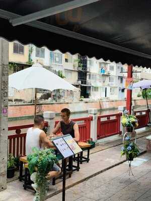 Richdee’s Eatery And Cafe