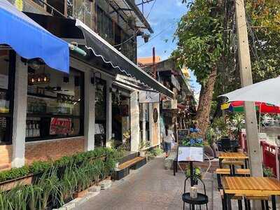 Richdee’s Eatery And Cafe