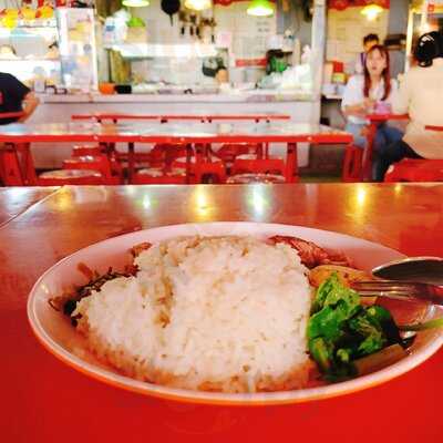 Silom Lunch Food Village