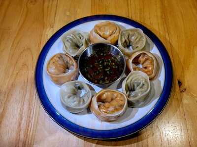 Dal Dwaeji - Korean Restuarant