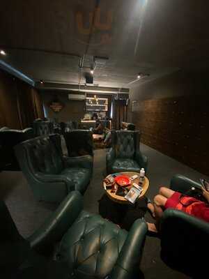 Cigar Emperor Bangkok