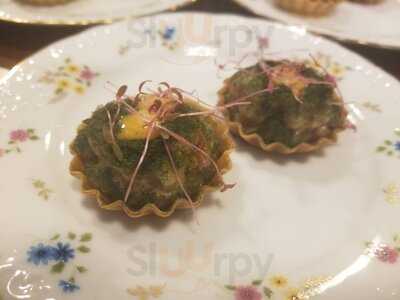 Sip Wine Shop And Bistro