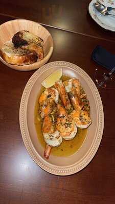 Sip Wine Shop And Bistro