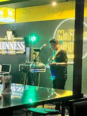Mc Fly's Pub Restaurant
