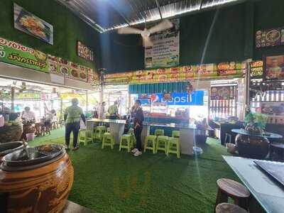 ก๋วยเตี๋ยวโอ่งมังกรราชบุรี