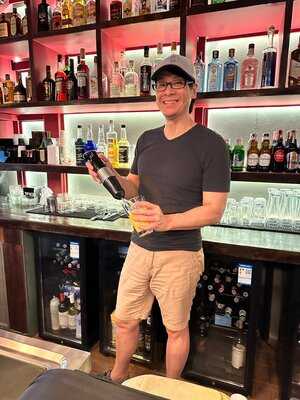 Bat & Bol Cafe Bistro