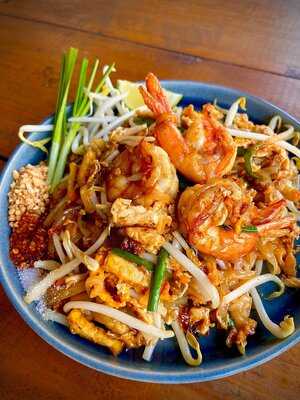 ผัดไทยชาภา