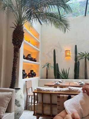 Bimbo Mediterranean Restaurant & Bar