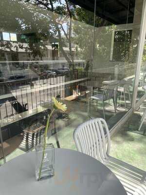 Casa Lapin Flagship Store