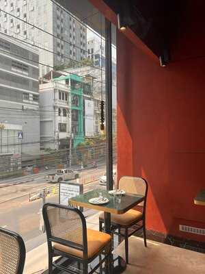 Baba - Marché Thonglor