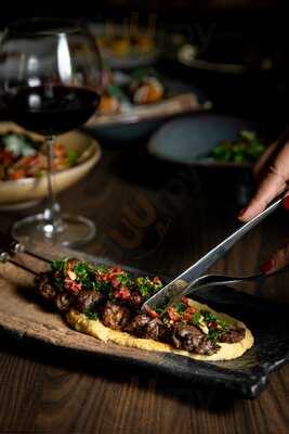 Aquaria Restaurant And Bar