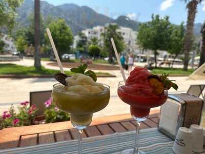 Ida Restaurant And Bar