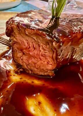 Ida Restaurant And Bar