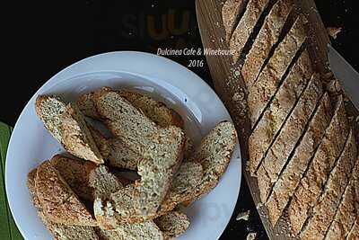 Dulcinea Winehouse Cafe & Bistro