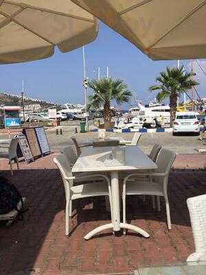 Giritli Cafe Restaurant