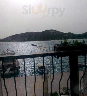 Lezzet Cafe Restaurant